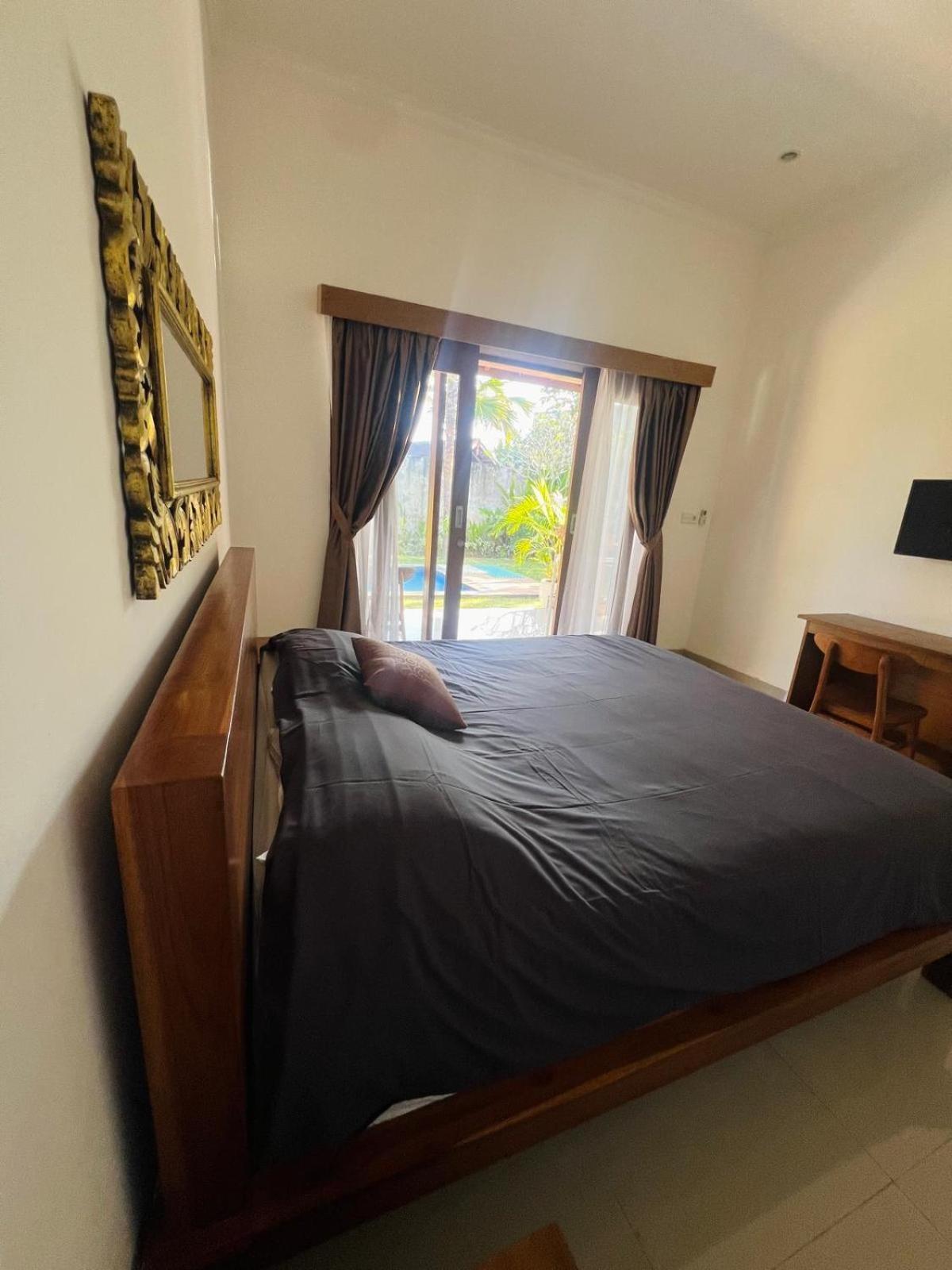 Wiryaroja Guest House 坎古 外观 照片